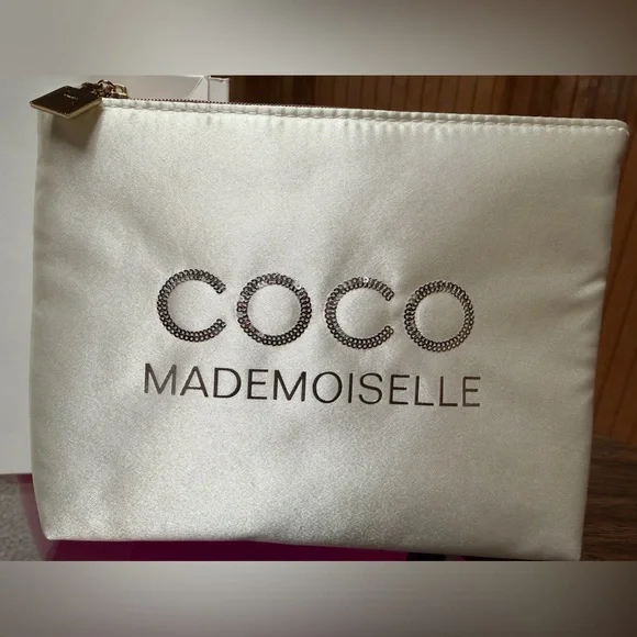 Chanel Coco Mademoiselle Satin Cosmetic Pouch. Stitched Sequins on Front. NIB - Picture 3 of 10